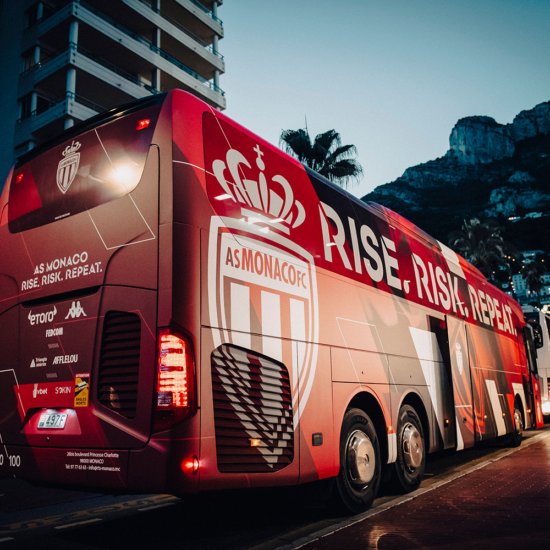 Covering bus AS MONACO_3